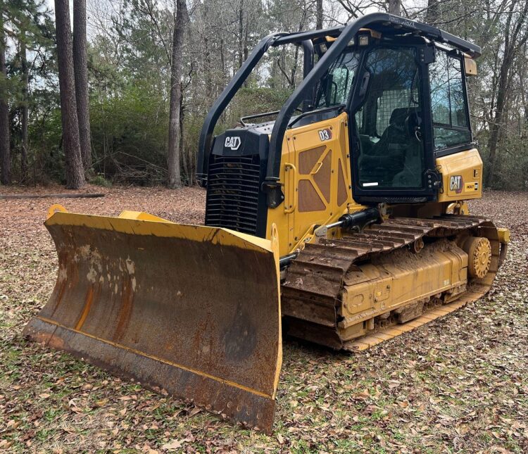 2021 Caterpillar D3