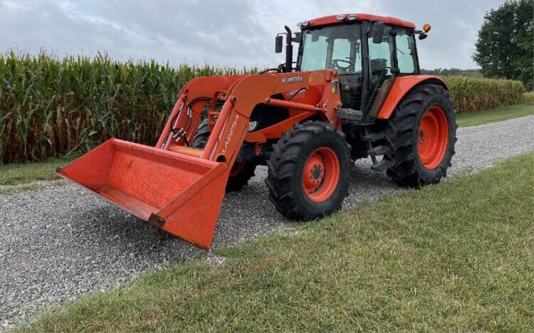 2012 Kubota M135X