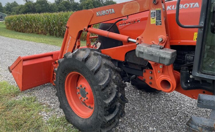 2012 Kubota M135X - Image 13