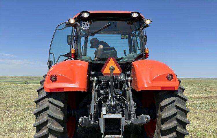 2019 Kubota M7-152 Deluxe - Image 22