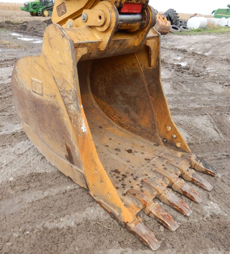 2018 Caterpillar 330FL - Image 27