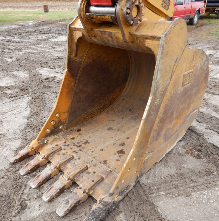 2018 Caterpillar 330FL - Image 33