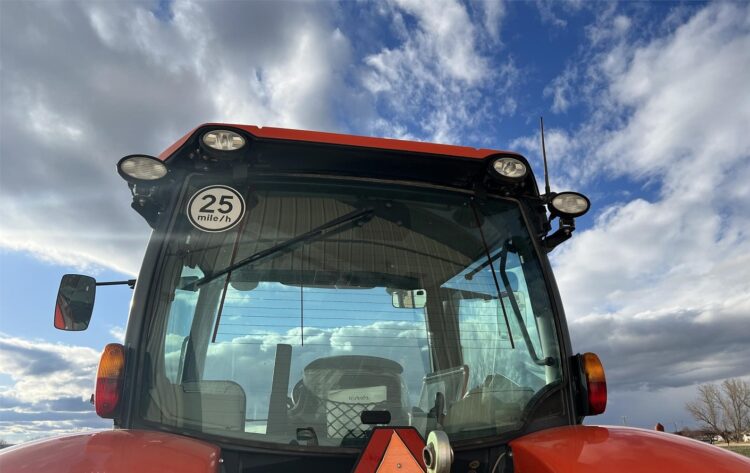 2018 Kubota M7-171 Premium - Image 37