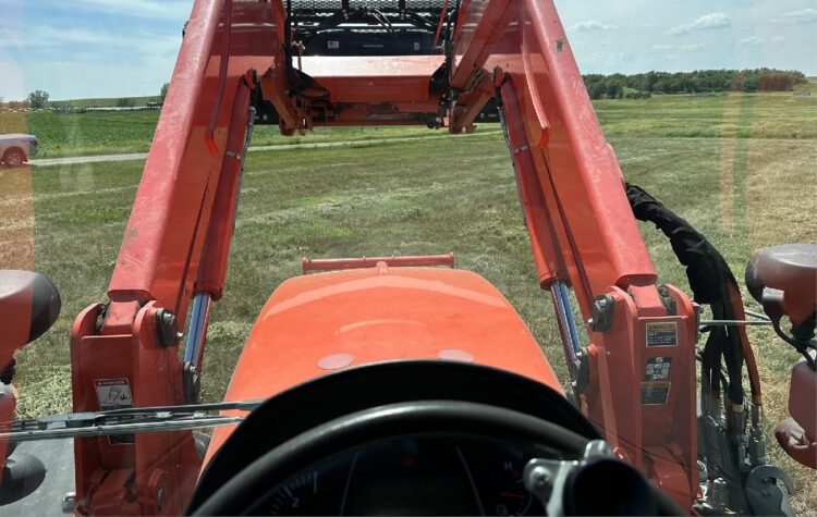 2019 Kubota M7-152 Deluxe - Image 36