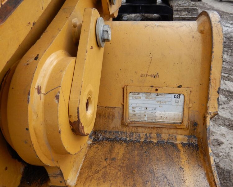 2018 Caterpillar 330FL - Image 40