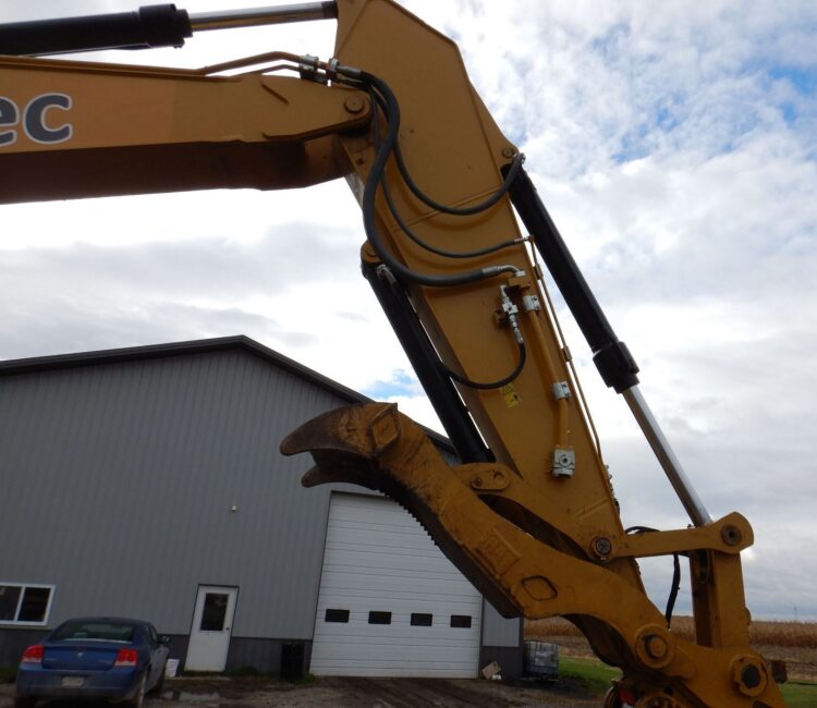 2018 Caterpillar 330FL - Image 44