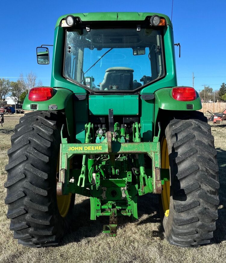 2003 John Deere 7220 - Image 7