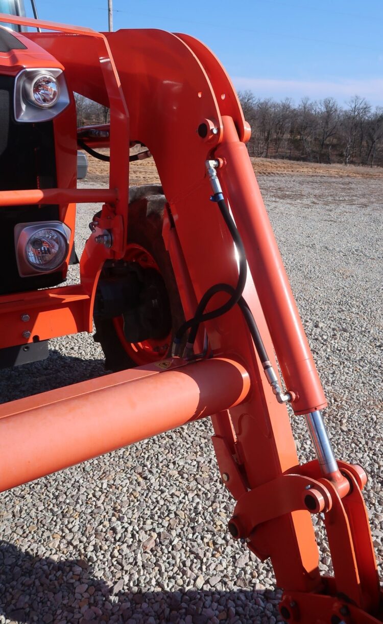 2017 Kubota M6-141 - Image 60