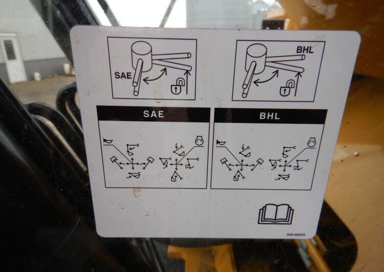 2018 Caterpillar 330FL - Image 69