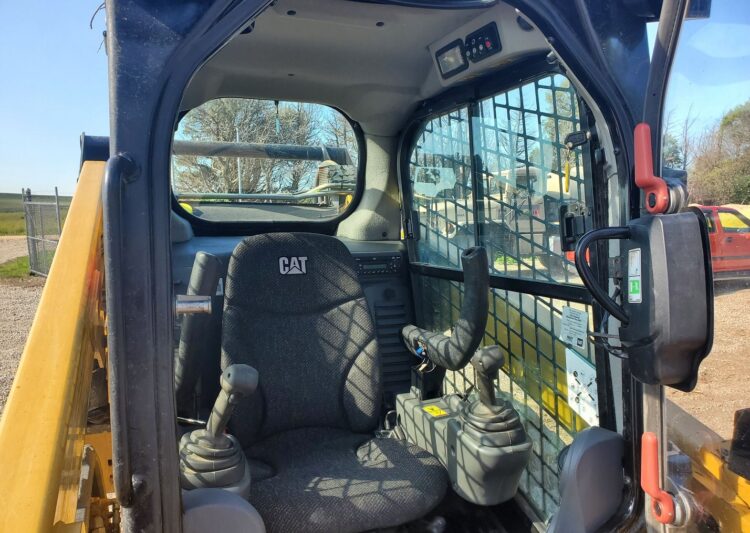 2014 Caterpillar 299D XHP - Image 10